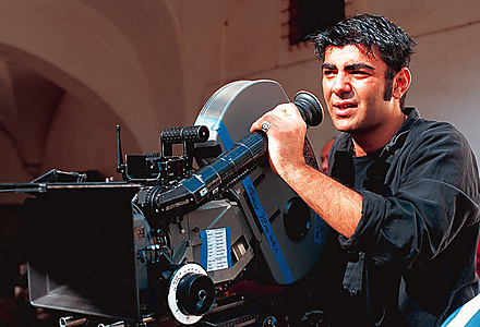 Fatih Akin on the set of Solino